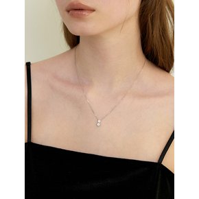 peony double cubic necklace