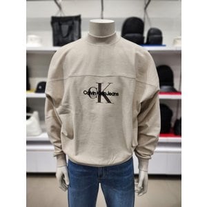 Calvin Klein Jeans [파주점] [캘빈클라인진]CK진남성 가오리핏 CK로고 포인트 맨투맨 티셔츠(ZM02531ACF)