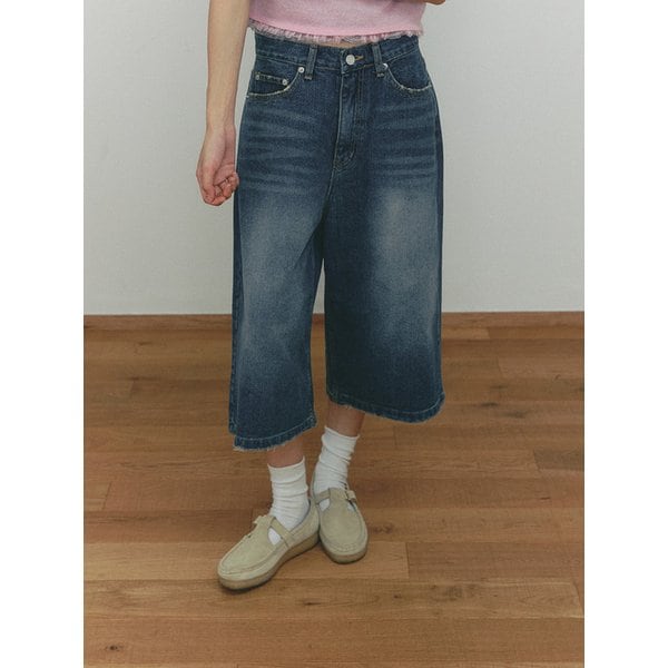 WASHING WIDE BURMUDA JEANS(BL)