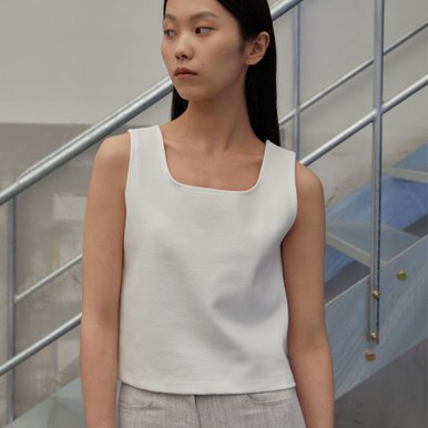 [10% 할인가 판매] FLAT SQUARE SLEEVELESS (WHITE)