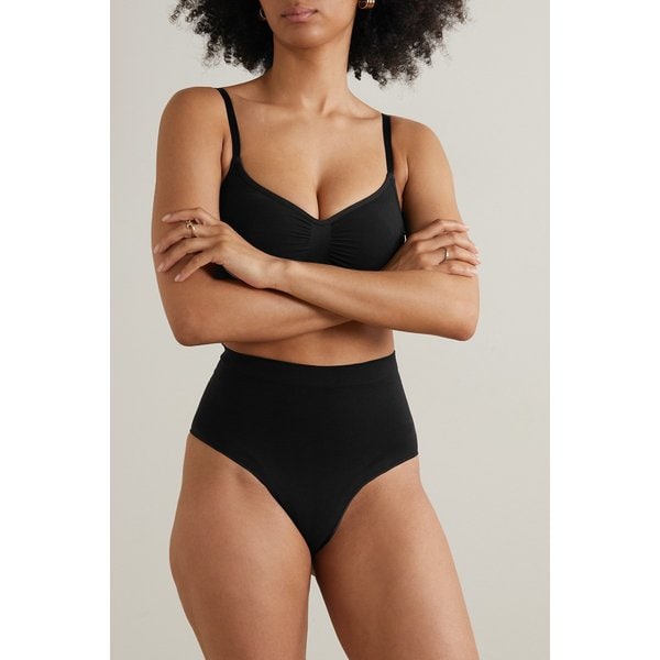 스킴스 심리스 스컬프트 미드 웨이스트 브리프 오닉스 블랙 1647597314143319