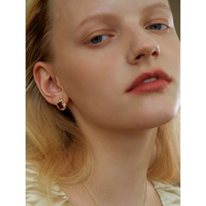 Midnight Red Cubic Wave Earring (2color)