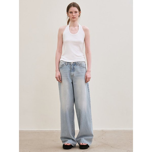 wide-fit denim pants (light blue)