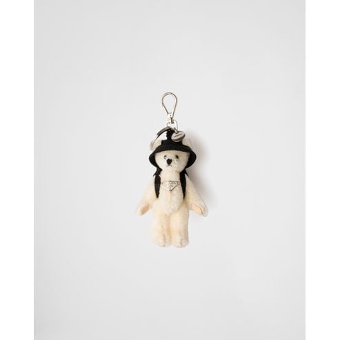 프라다 메탈 링이 달린 Teddy 백 참