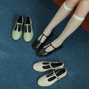 23a826 T-strap flat _ 3colors