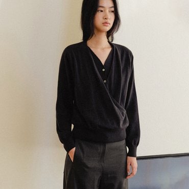 킨더살몬 Gudrun Draped Knit Black