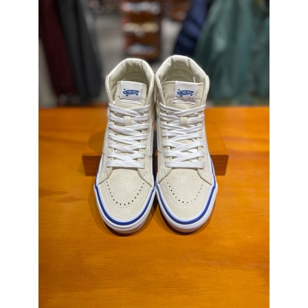 [시흥점] 남녀공용 스니커즈 스케이트 하이 리이슈 38 LX (화이트)(VN000CR0OFW)
