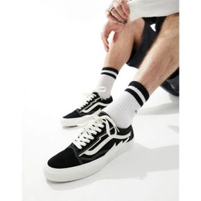 4542482 Vans Old Skool Bolt sneakers in black  white