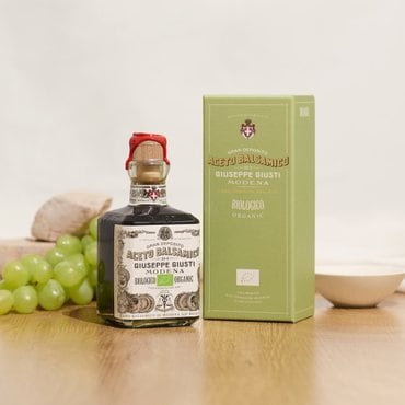 주세페주스티 유기농 1메달 발사믹식초 250ml