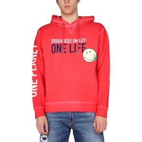 SS22 디스퀘어드2 ONE LIFE ONE PLANET SMILEY SWEATSHIRT RED S78GU0058_S25535304