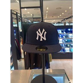 UJB exclusive link of NY team fitted hat