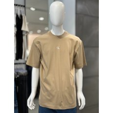 [여주점] CK진 남여공용 레귤러핏 모노그램 로고 반팔 티셔츠 (ZM02708-PF2)
