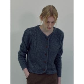 Cable Raccoon Cozy Cardigan(chacoal)