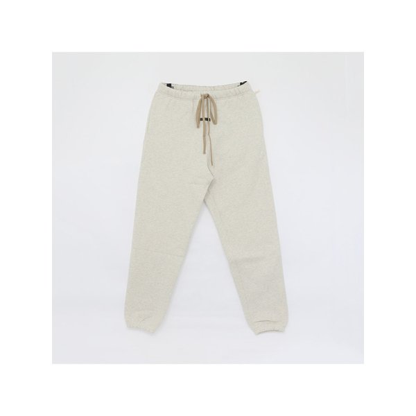 패치로고 에센셜 클래식 스웨트 남성 팬츠 130HO258402F