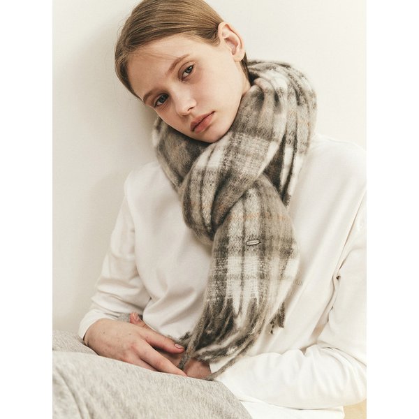SOFT CHECK FRINGE MUFFLER_KHAKI