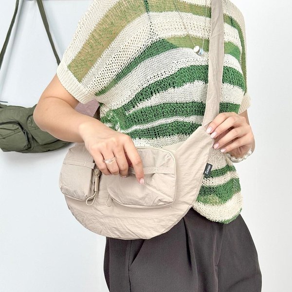 [옷자락] 여성 캐주얼 곱창끈 더블포켓 나일론 만두 크로스백