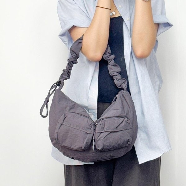 [옷자락] 여성 캐주얼 곱창끈 더블포켓 나일론 만두 크로스백