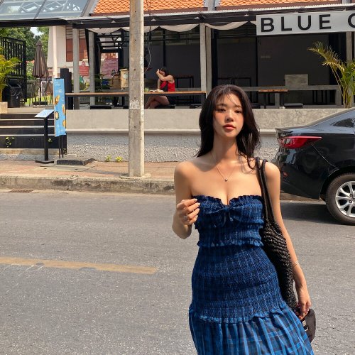 비치팜 / 라피스 튜브탑 체크 원피스 비치룩 여름 휴양지 바캉스 패턴 드레스