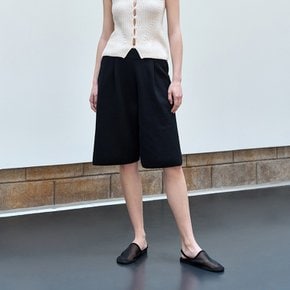 [정상가148,000원] 린넨 원턱 버뮤다 팬츠 블랙
