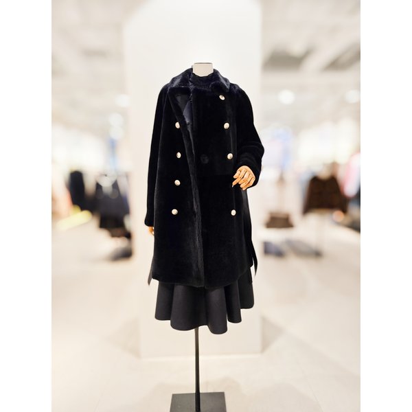 [파주점] [더아이잗컬렉션]무스탕 버튼 포인트 더블 하프 코트 CRCAFSM31