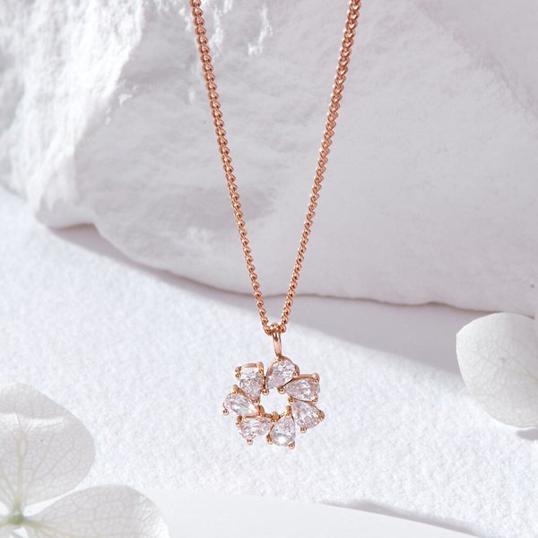 [비앤비골드] 18K 물방울 큐빅 플라워 체인 목걸이 JNN42158