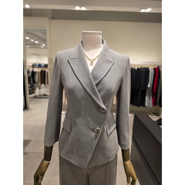 [파주점] 페미닌 핏 반더블 자켓 JR5A0JK021