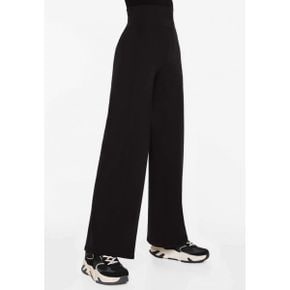 4954427 OYSHO LIGHT WARM SUPER-HIGH-RISE - Trousers black