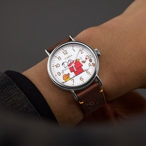 피너츠 스탠다드 스누피 브라운 가죽시계 40mm