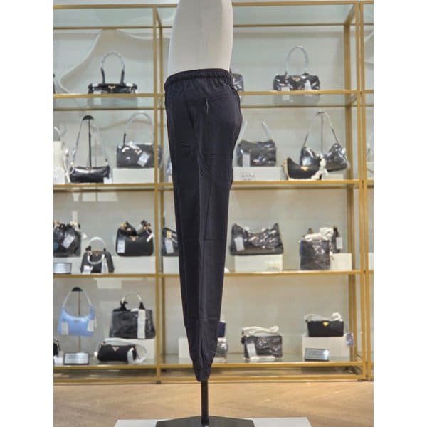 [시흥점] [몽클레어] 남성 레귤러 핏 팬츠 2A00029-59818-999