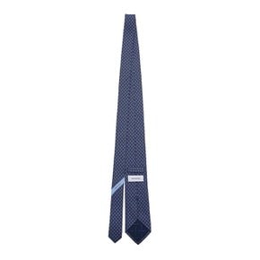 [페라가모] SS26 남성 테트리스 프린트 타이 35 0950 F NAVY 0768562 _EMT