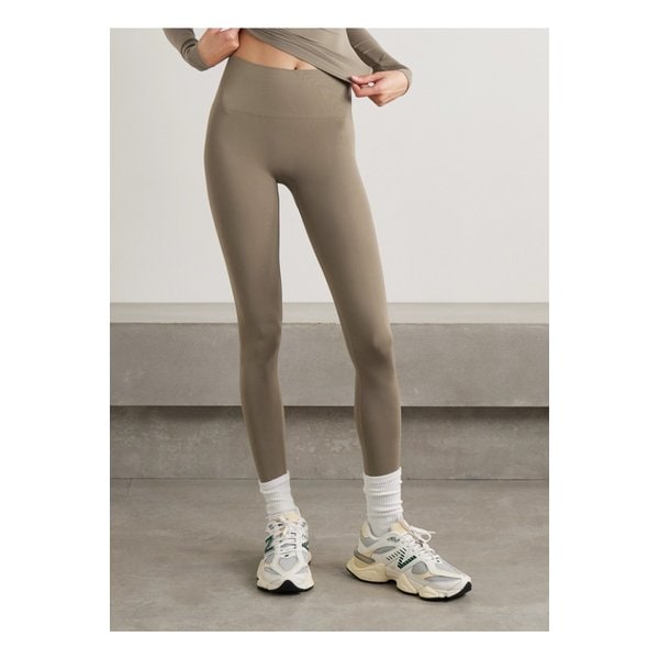 스킴스 소프트 스무딩 심리스 레깅스 트러플 그레이 그린 1647597345312464