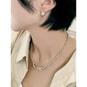 fINE2LINK Bold Necklace