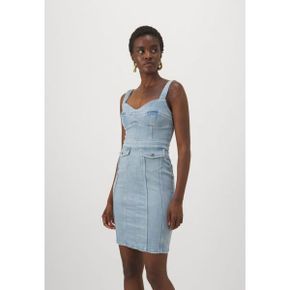 5104790 Guess LIDIA DRESS - Denim dress the light star