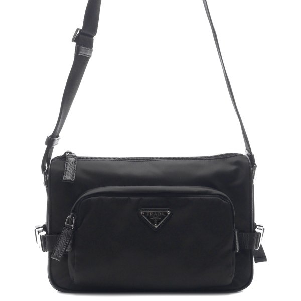 [부산점] [프라다] 26SS 남성 리나일론 사피아노 미디엄 숄더백 (2VH192 2DMG F0002 V OOO 26S)