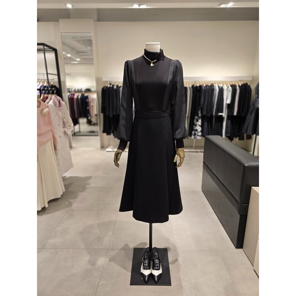 [파주점] 하이넥 단추 포인트 플레어 원피스 JRBA0OP952