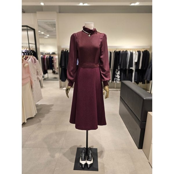 [파주점] 하이넥 단추 포인트 플레어 원피스 JRBA0OP952