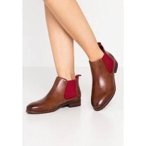 4312126 Caprice Ankle boots - cognac/red