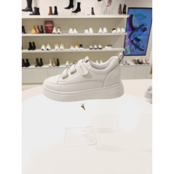 [부산점] [바바라] 6cm 밴딩 벨크로 스니커즈 AAJ165