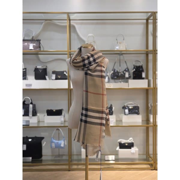 [시흥점] 공용 체크 울 실크 스카프 8085867