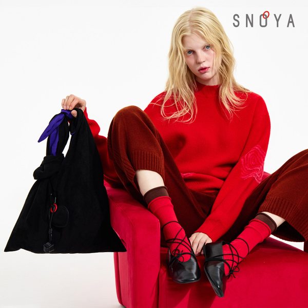 [런칭가 89,000 → 59,000] 스노야 FAUX 스웨이드 숄더백(초특가!)