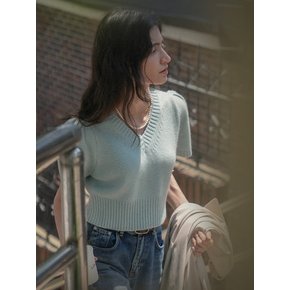 Raccoon V-neck knit top_Sky blue