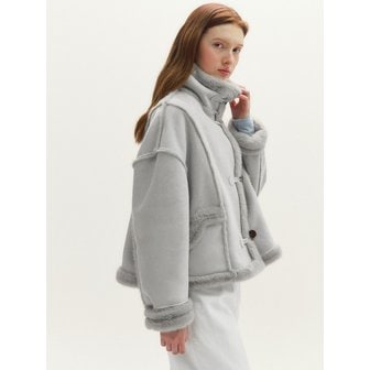 마리끌레르 하이넥 스웨이드 무스탕 자켓(MAFDJK11MLG)