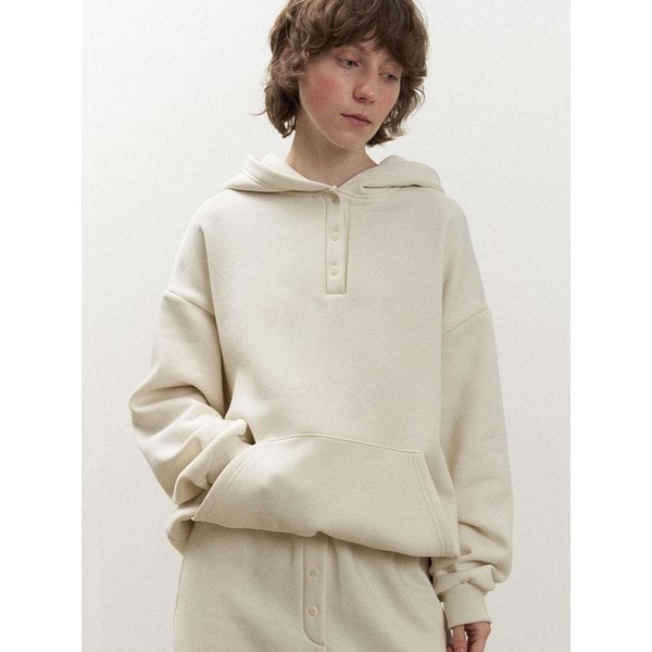 Abigale Pullover Hoodie (Ivory)