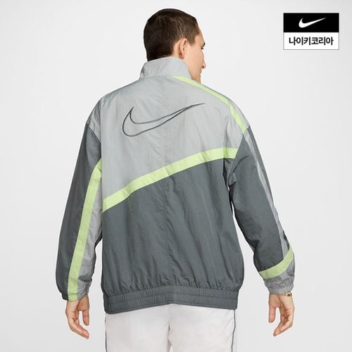 女性用ナイキスポーツウェアオーバーサイズウーブンジャケット HJ0177-084