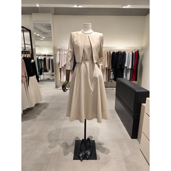 [파주점] 스퀘어넥 플레어 원피스 + 자켓 세트 JS5B0OP244