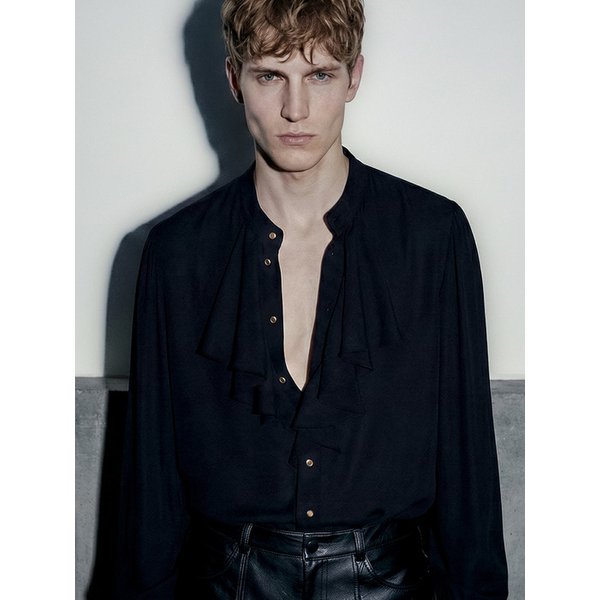 Band Collar Flounced-Placket Blouse[Black(MAN)]_UTS-FS92