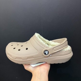 smarket CROCS CLASSIC LINED CLOG 203591-2YB