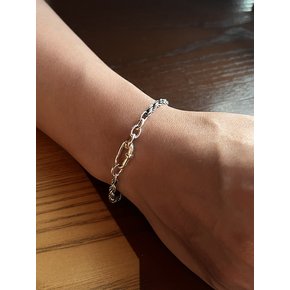 fINE Link Rope bracelet