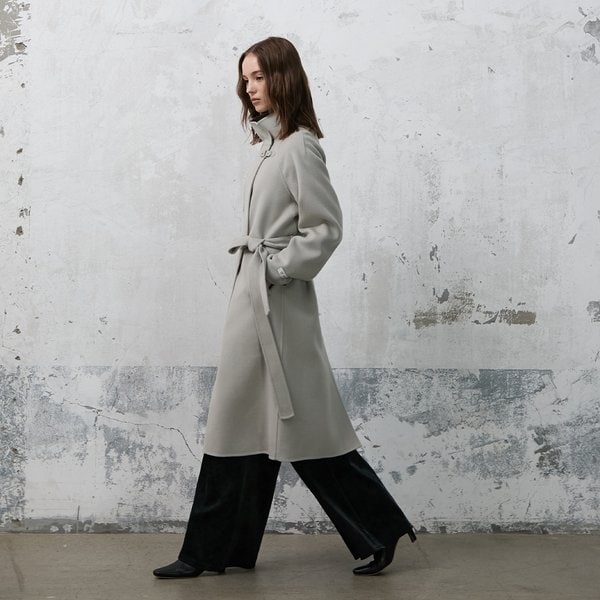 [시흥점] 여성 비조 장식 포인트 핸드메이드  롱 코트 (ER4TC502)