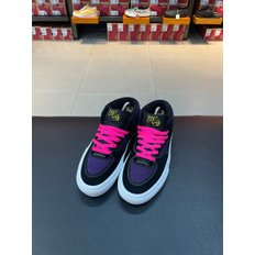 [파주점] (남여공용) 스케이트 하프 캡 (Skate Half Cab)(Black/Purple)(VN0A2Z34B5P)